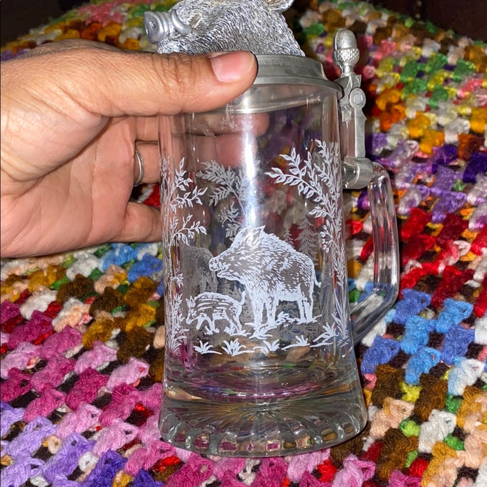 BX46 Silver and Clear Glass 95% Zinn German Beer Stein with Boar Design - Picture 5 of 7